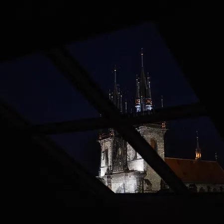 Rooftop On The Old Town Square, Whirlpool, Ac, Fireplace Apartment Prague
